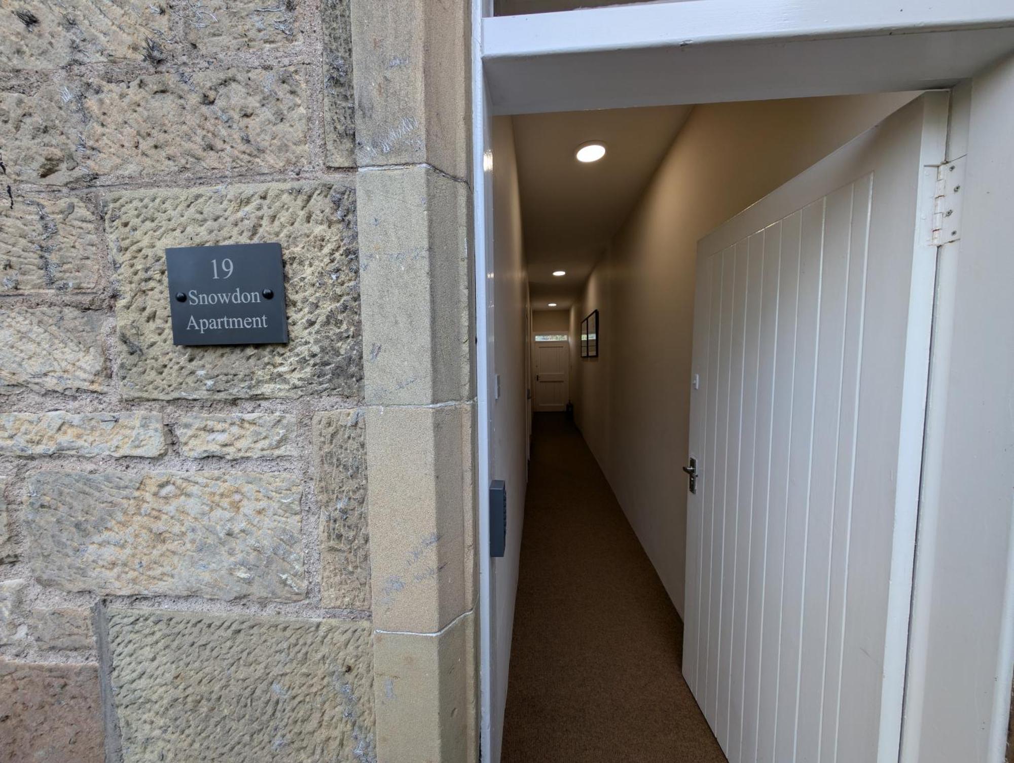 19 Snowdon Apartment Stirling Buitenkant foto